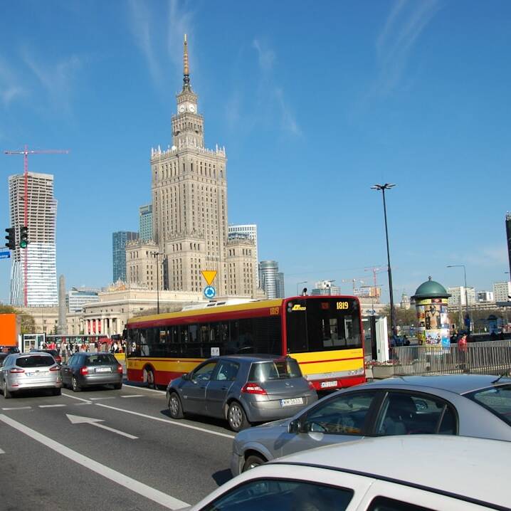 Fliegen Sie nonstop nach Warschau ab 100€ mit LOT - 9 Ziele in Polen ab 130€