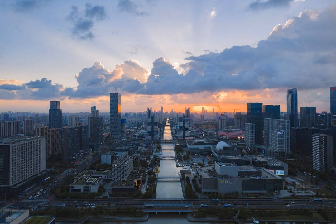 Ningbo, China: Direktflug in Premium Economy ab Budapest für 727€