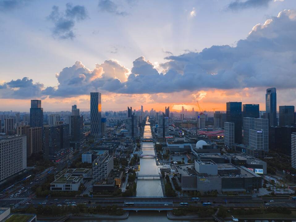 Ningbo, China: Direktflug in Premium Economy ab Budapest für 727€