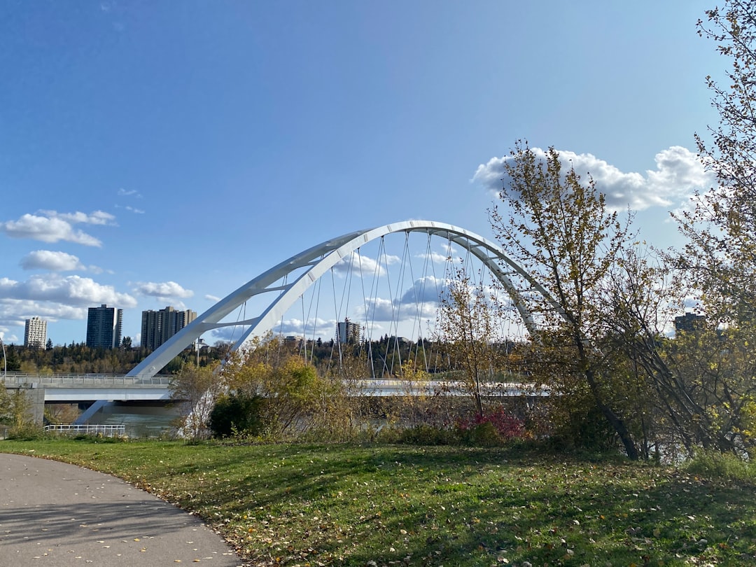 Last Minute: Edmonton ab 1.584€ in Condor Business Class nonstop