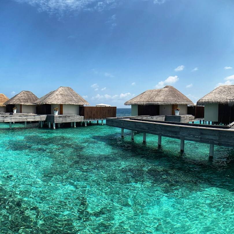 Überwasser-Villa auf den Malediven: Halbpension ab 309€