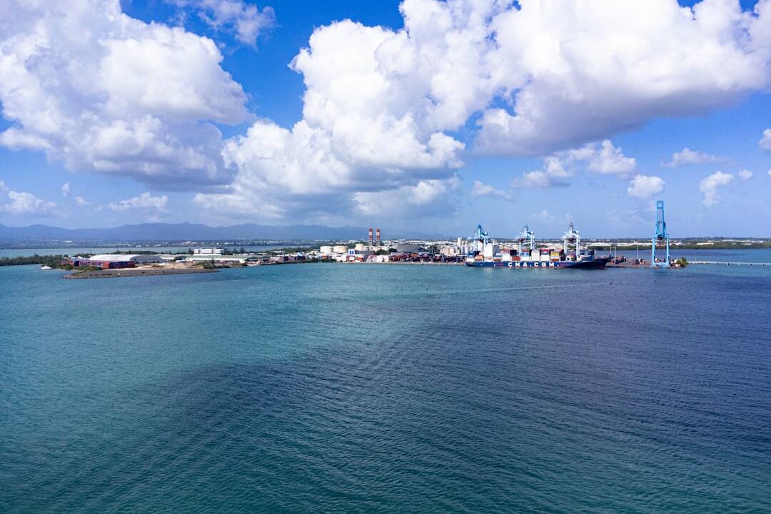 Nonstop Corsair Business Paris: Martinique & Guadeloupe ab 1.427€
