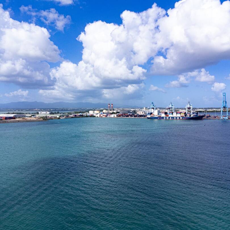 Nonstop Corsair Business Paris: Martinique & Guadeloupe ab 1.427€
