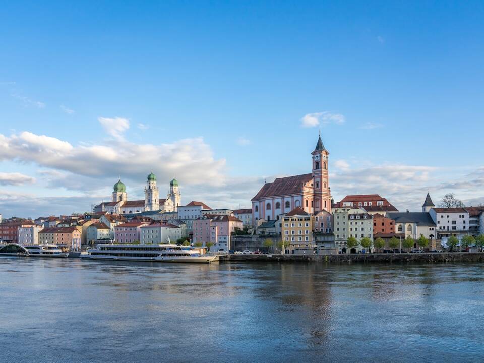 Costa Diadema: 12-Nächte Kreuzfahrt Kiel-Savona ab 899€