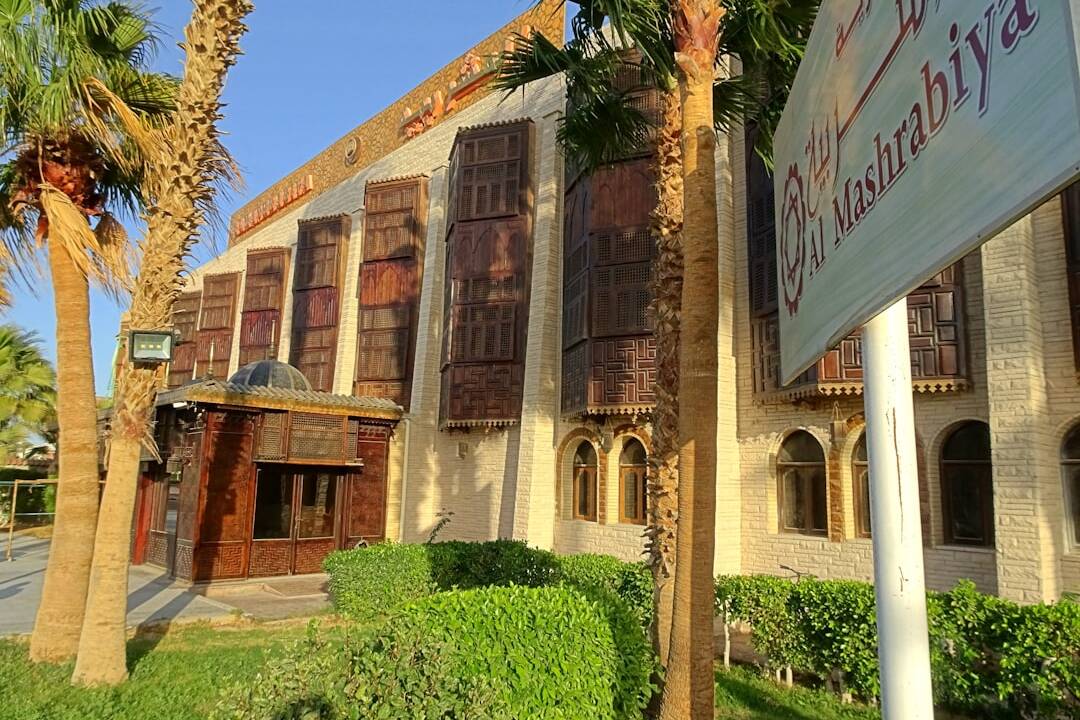 Luxusreise nach Hurghada: Condor Business Class ab 258€
