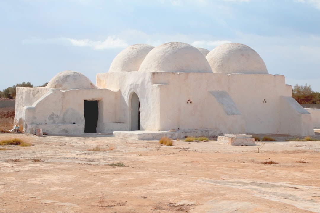 Djerba: 1 Woche All-Inclusive im TUI Magic Life ab 637€