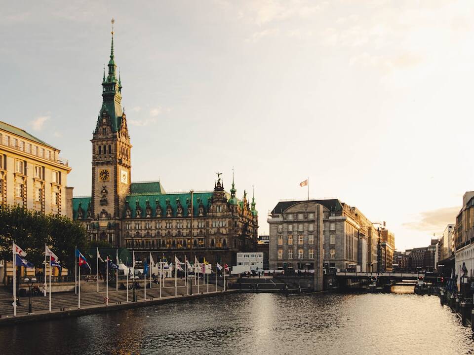 Costa Favolosa: 15 Nächte Kreuzfahrt ab Hamburg, Kinder gratis!