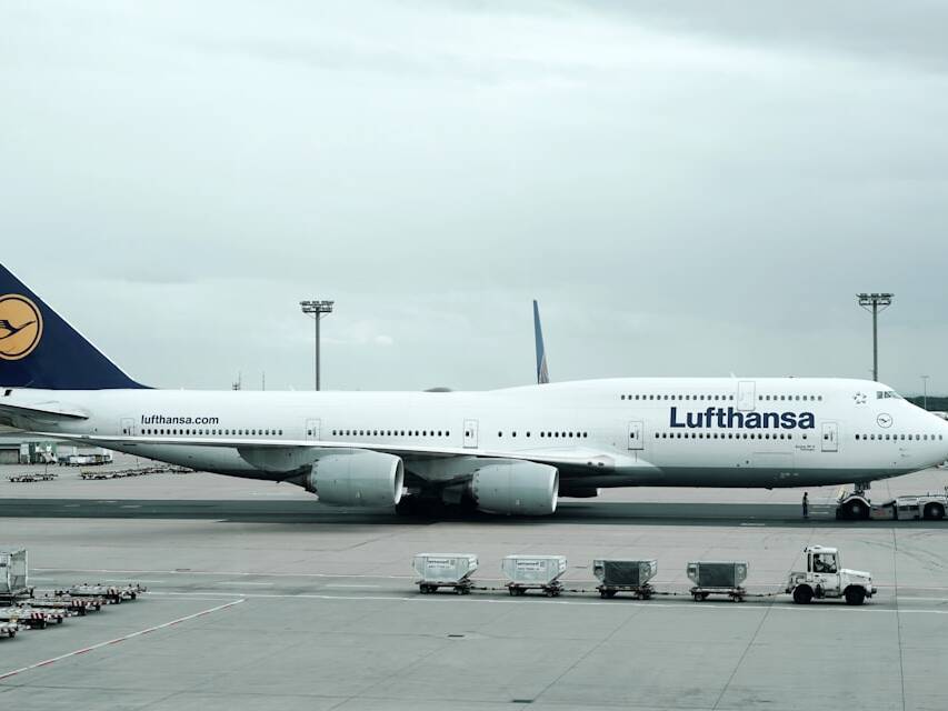 Telekom-Kunden: Kostenloses WLAN auf Lufthansa Europaflügen