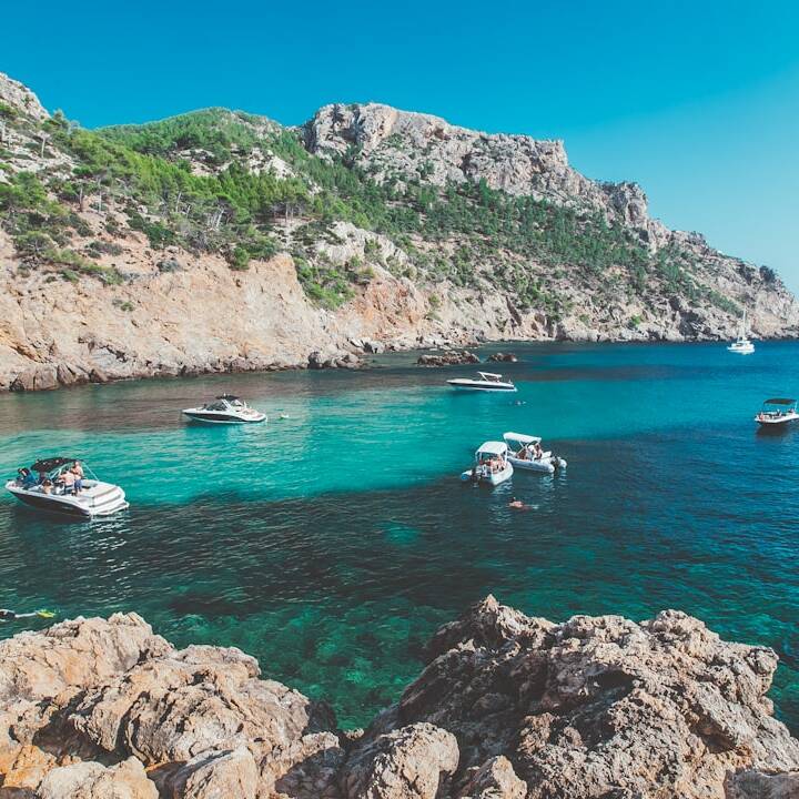 37 Nächte Mein Schiff Flow: Mallorca-Doha ab 2.499€