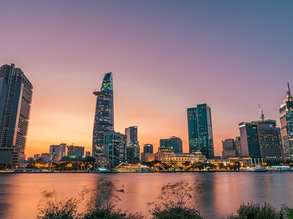Vietnam-Reise: Ho-Chi-Minh-Stadt mit Gepäck ab 527€ von Wien