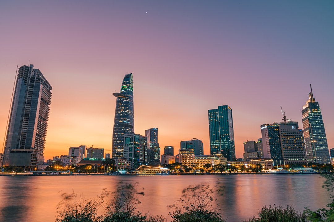 Vietnam-Reise: Ho-Chi-Minh-Stadt mit Gepäck ab 527€ von Wien