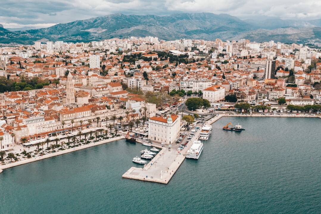 Günstige Condor-Flüge Düsseldorf-Split: Angebote ab 134€