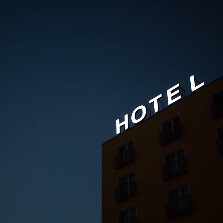IHG Bonus: 8.000 Punkte pro 4 Nächte (Mai-August 2025)