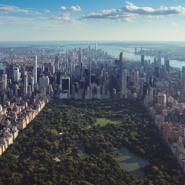 New York Highlights: Luxusflüge & Meilen-Tipps entdecken