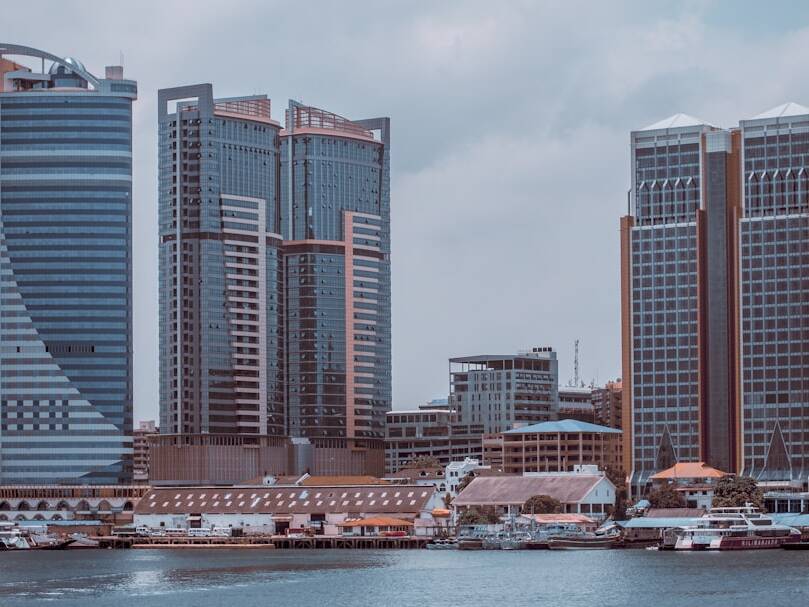 Günstige KLM Flüge nach Dar es Salaam ab 449€ von Wien
