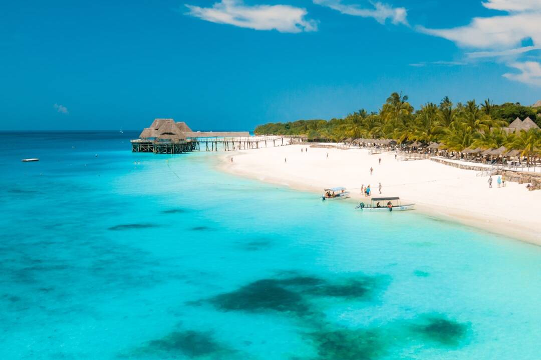Günstige Last Minute Flüge: Amsterdam – Sansibar ab 416€
