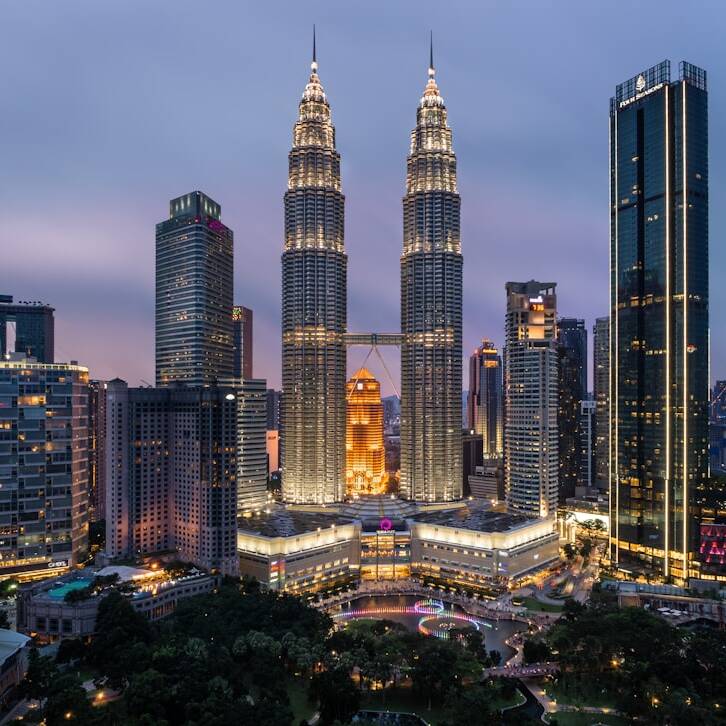 Entspannung in Kuala Lumpur: Günstige Flüge ab 415€